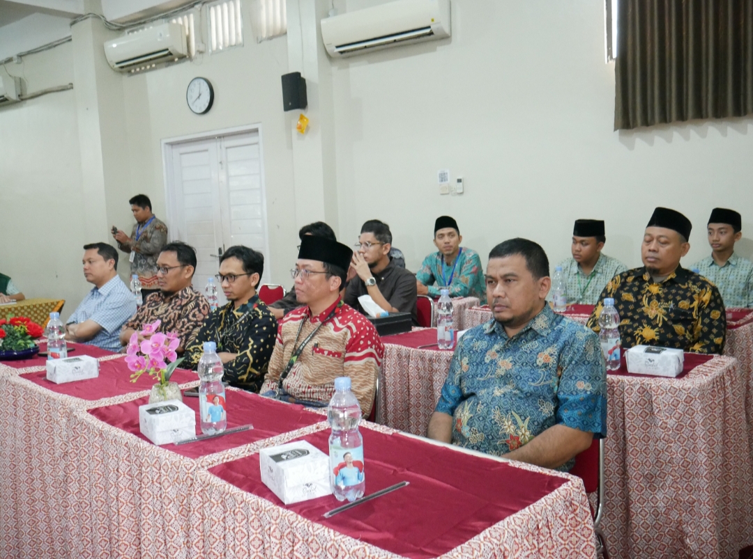 IMG 20251115 171150 PURWOKERTO — Semangat pembinaan generasi muda kembali digelorakan melalui Training Kader Pelajar Tingkat Mubtadi Tahun 2025 yang diselenggarakan Lajnah Kaderisasi bekerja sama dengan Lajnah Pendidikan dan Pengajaran Pimpinan Cabang Al Irsyad Al Islamiyyah Purwokerto. Kegiatan yang berlangsung selama dua hari, 15–16 November 2025, ini dipusatkan di kompleks SMA IT dan SMP Al Irsyad Al Islamiyyah Purwokerto.